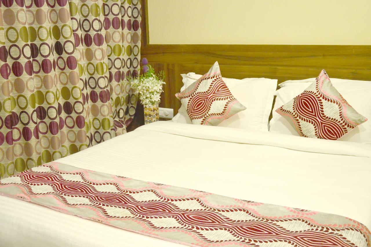 Hotel Neelam Paradise Jaipur Dış mekan fotoğraf